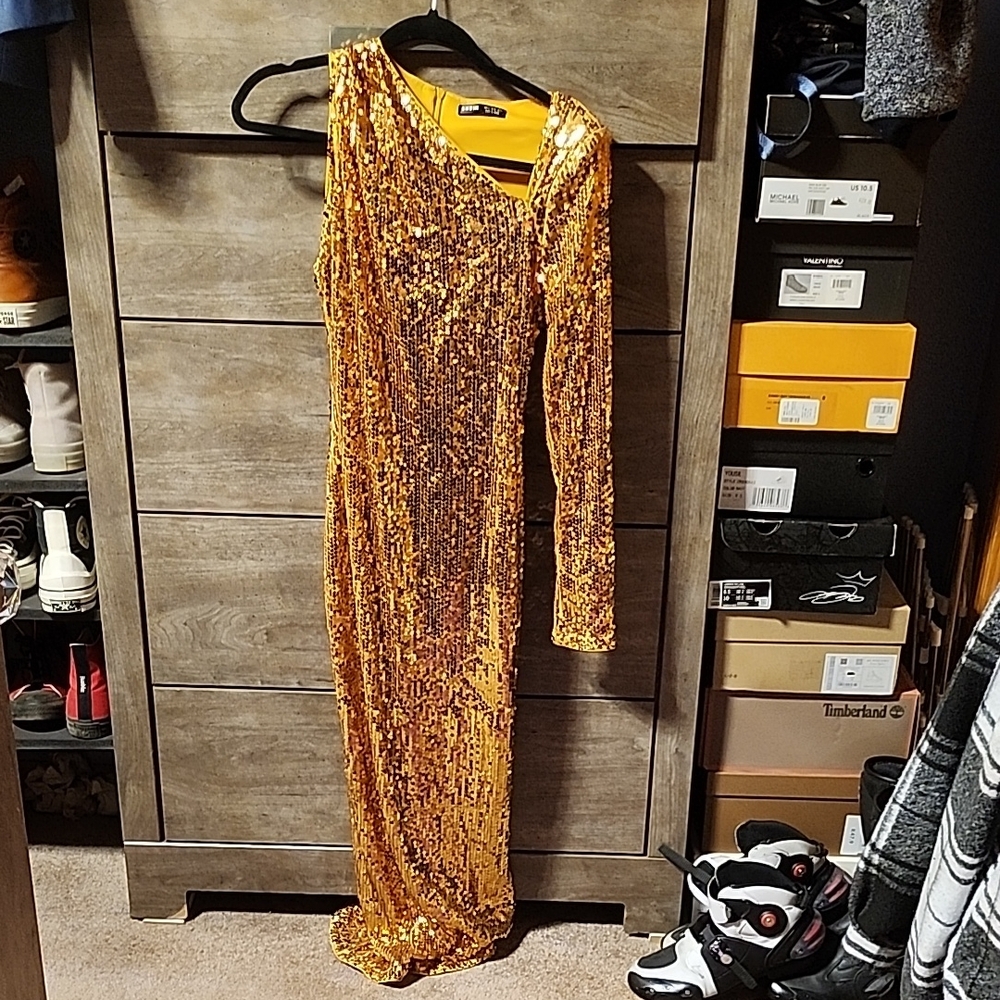 Fashion Nova Pink and Gold Asymmetrical Gown for Weddings